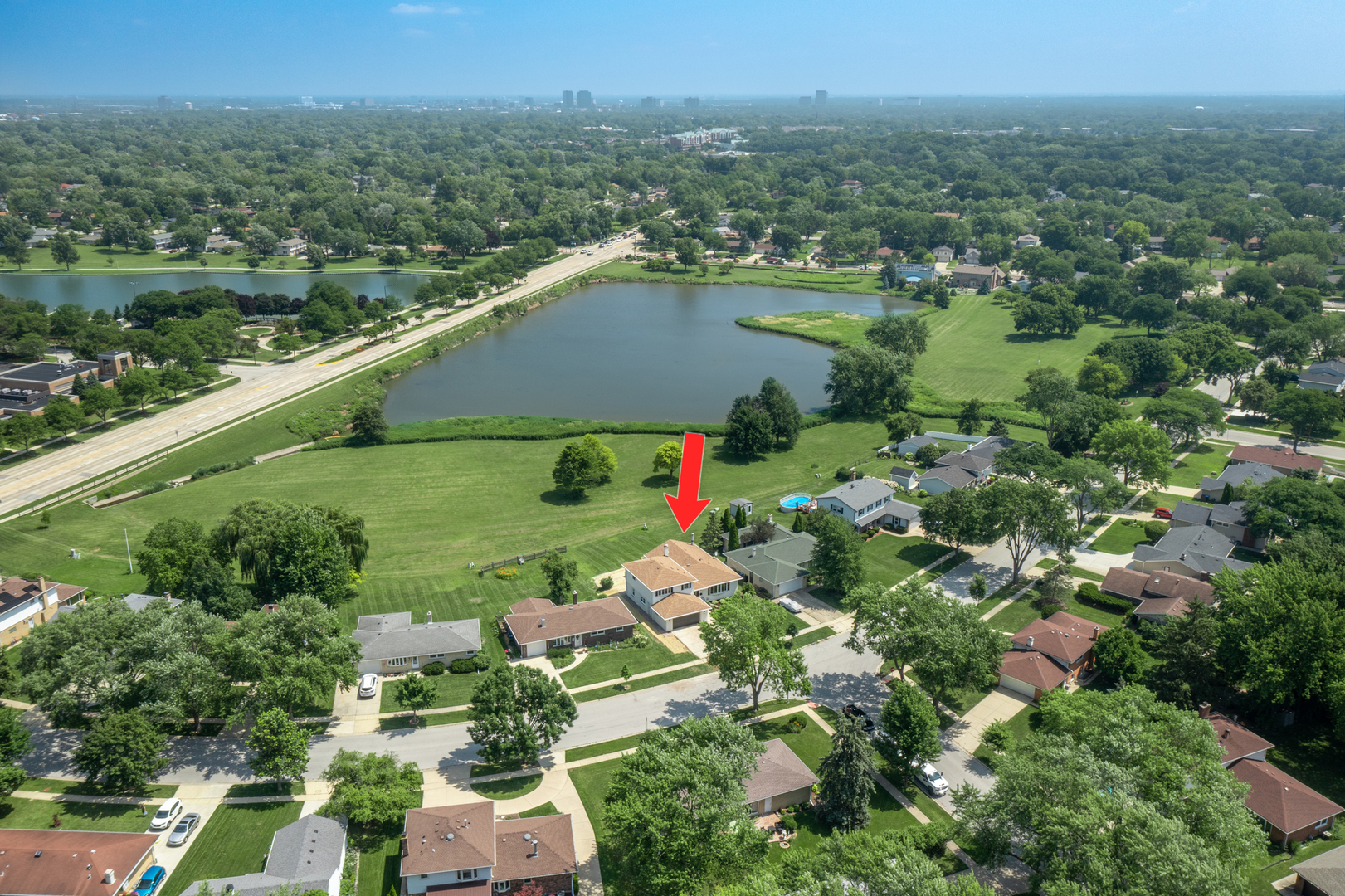 29 Grand Central Lane, Schaumburg, IL 60193