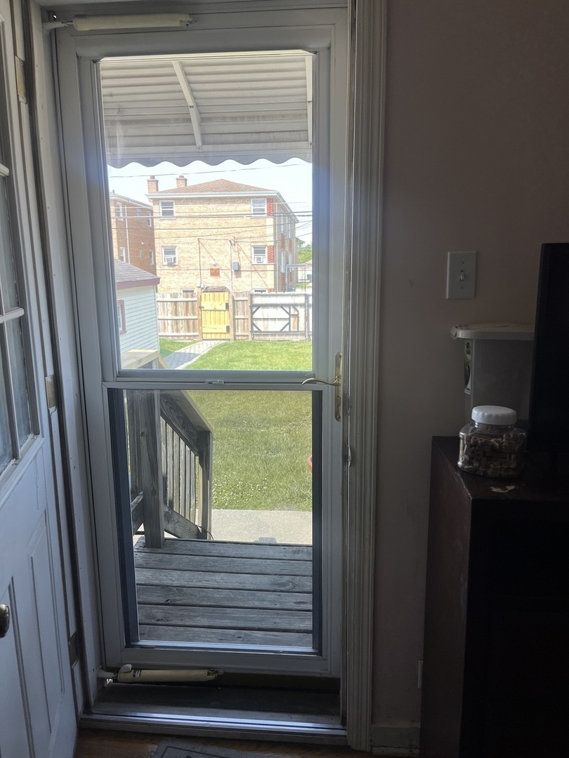 2256 S 15th Avenue, North Riverside, IL 60546