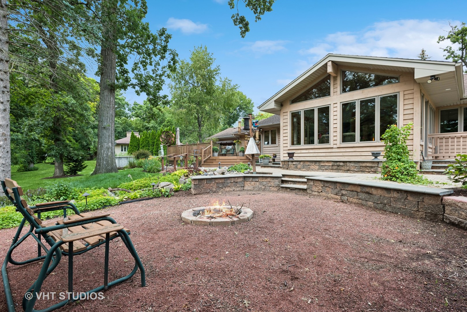29W731 Cape Avenue, West Chicago, IL 60185