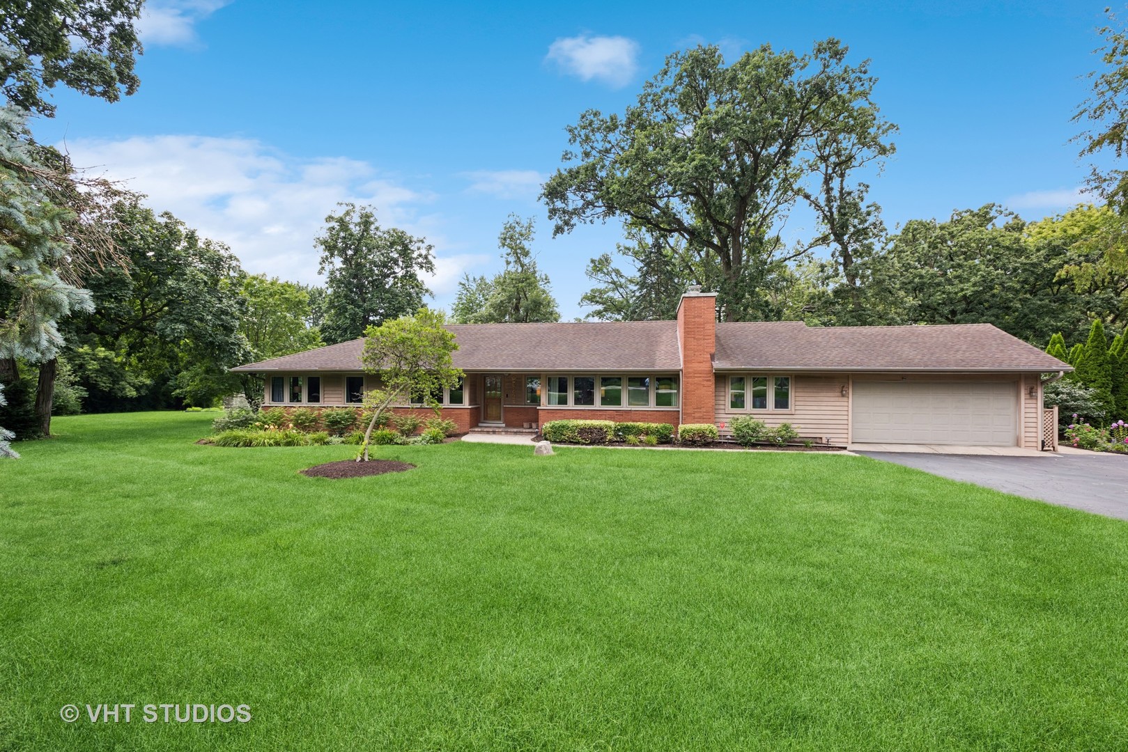 29W731 Cape Avenue, West Chicago, IL 60185