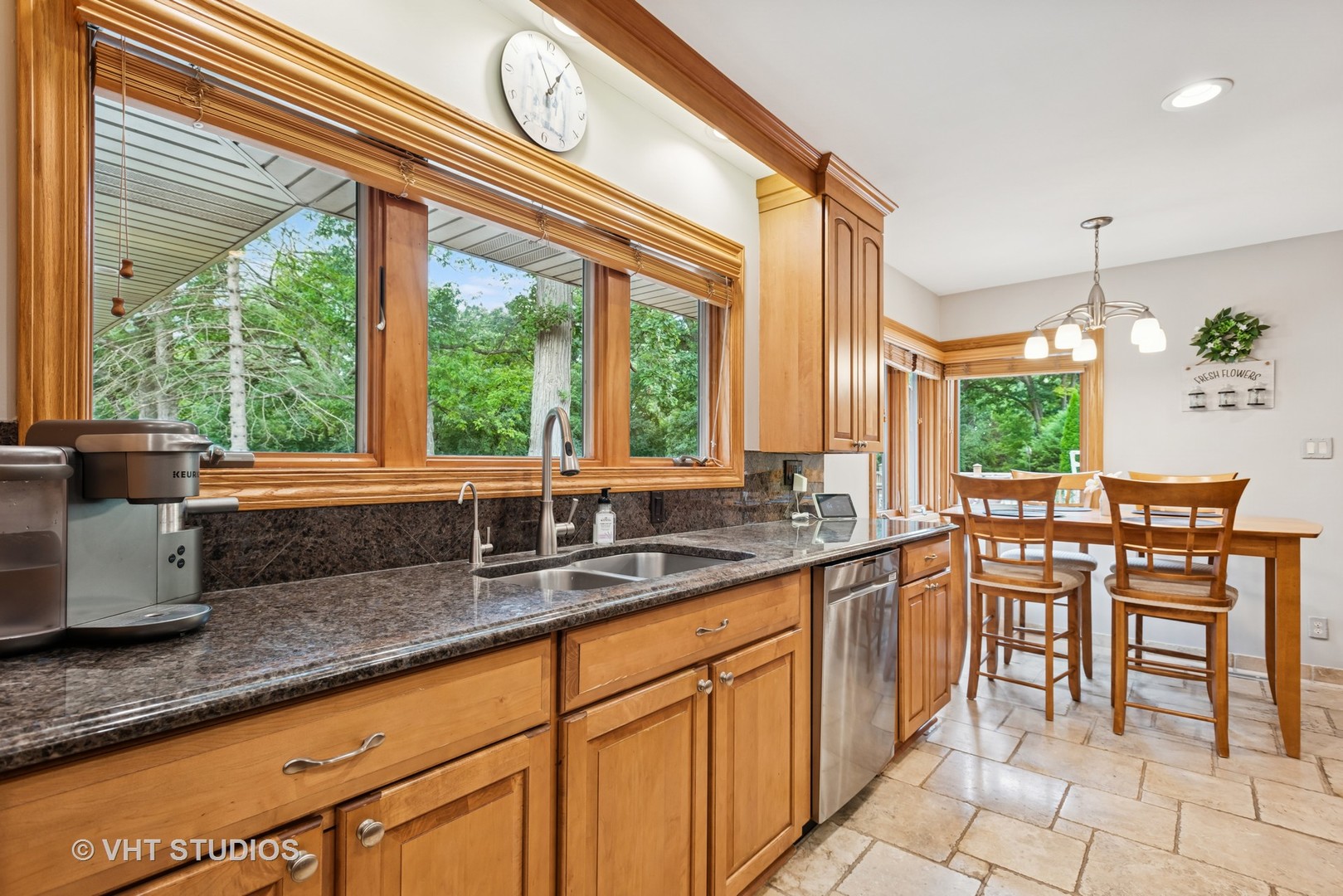 29W731 Cape Avenue, West Chicago, IL 60185