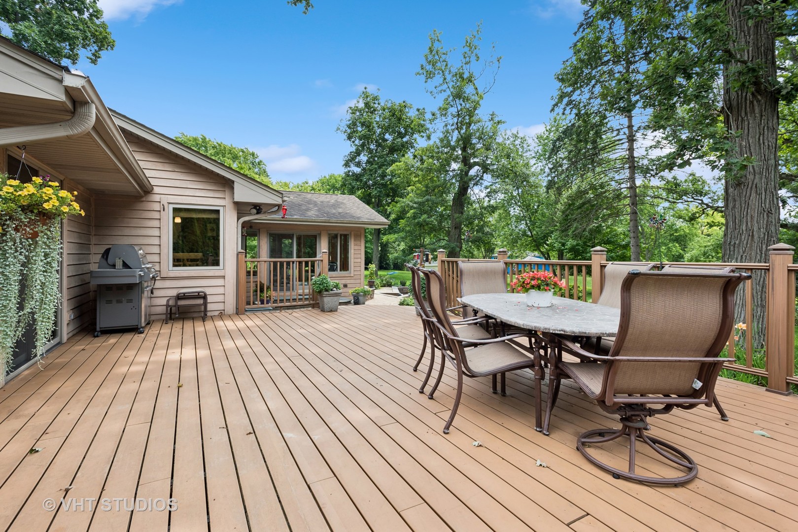 29W731 Cape Avenue, West Chicago, IL 60185