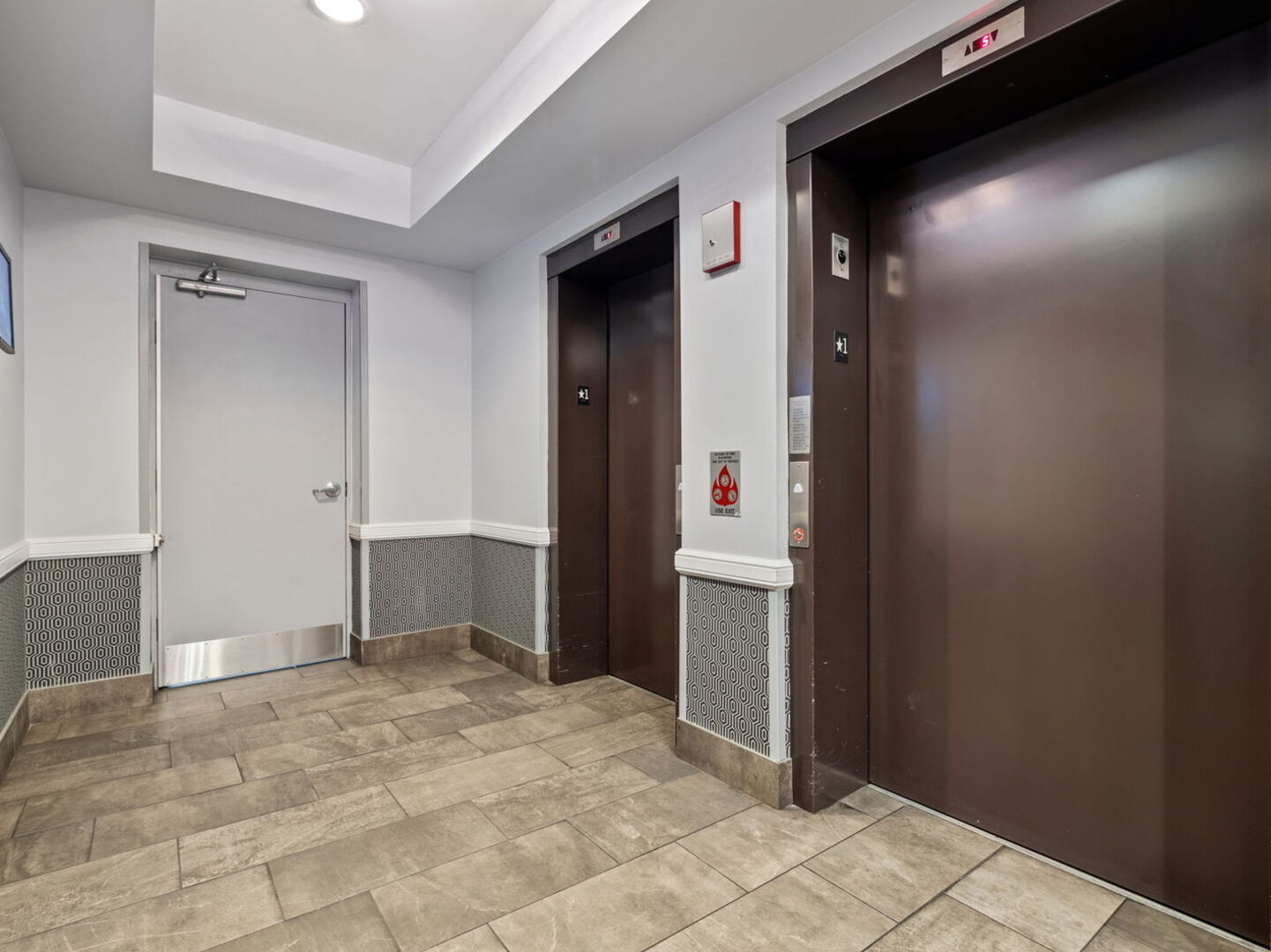 5100 W 96th Street #226, Oak Lawn, IL 60453