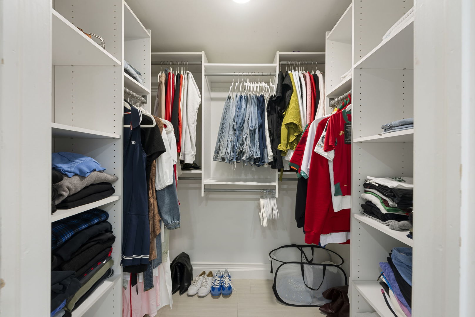 1551 Ashland Avenue #208, Des Plaines, IL 60016