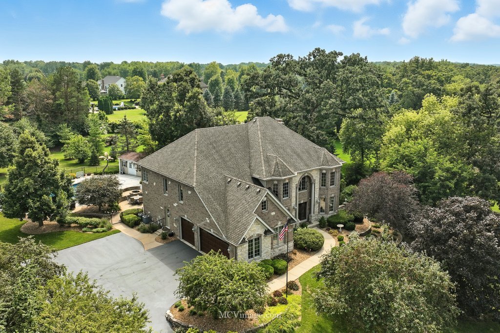 5N175 Oak Hill Drive, St. Charles, IL 60175