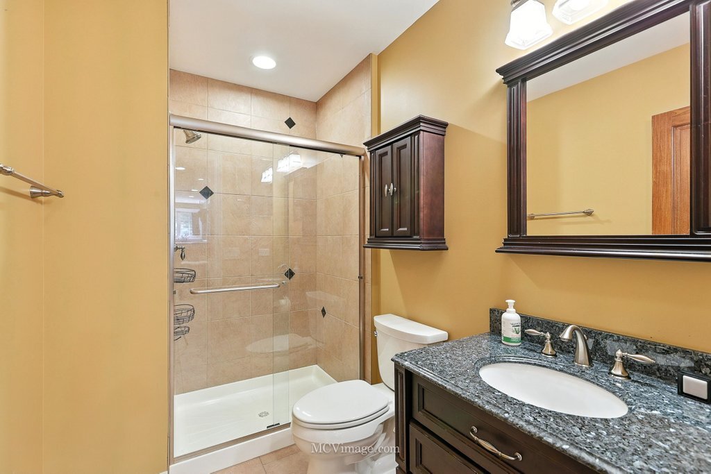 5N175 Oak Hill Drive, St. Charles, IL 60175