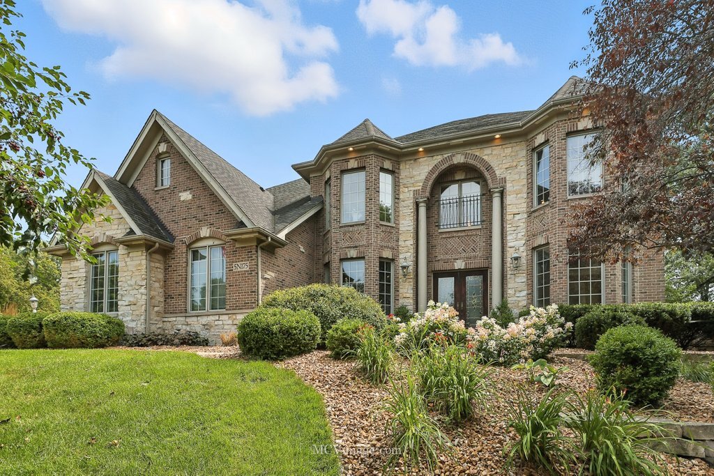 5N175 Oak Hill Drive, St. Charles, IL 60175