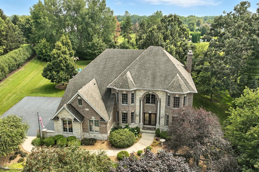 5N175 Oak Hill Drive, St. Charles, IL 60175