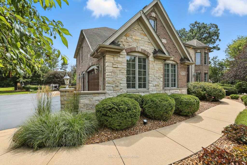 5N175 Oak Hill Drive, St. Charles, IL 60175