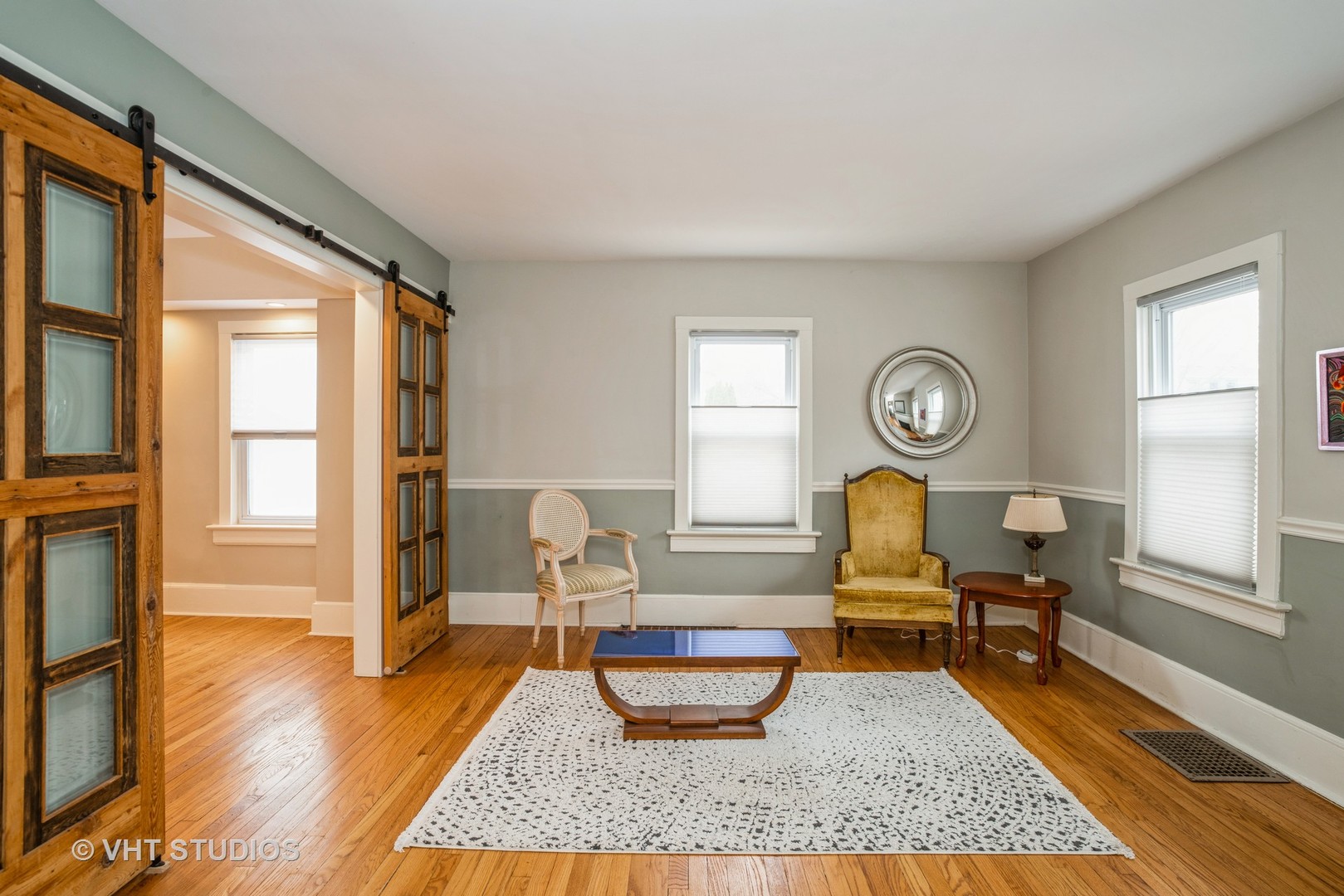 319 NORTH Avenue, Libertyville, IL 60048