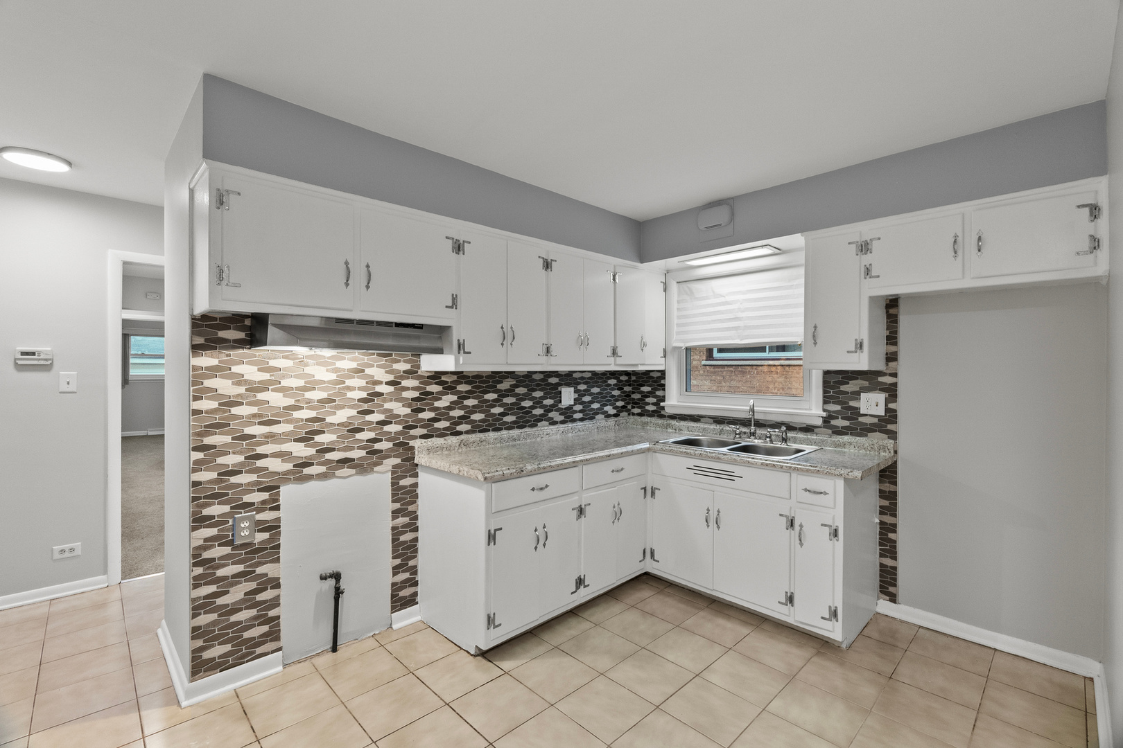 10722 S Union Avenue, Chicago, IL 60628