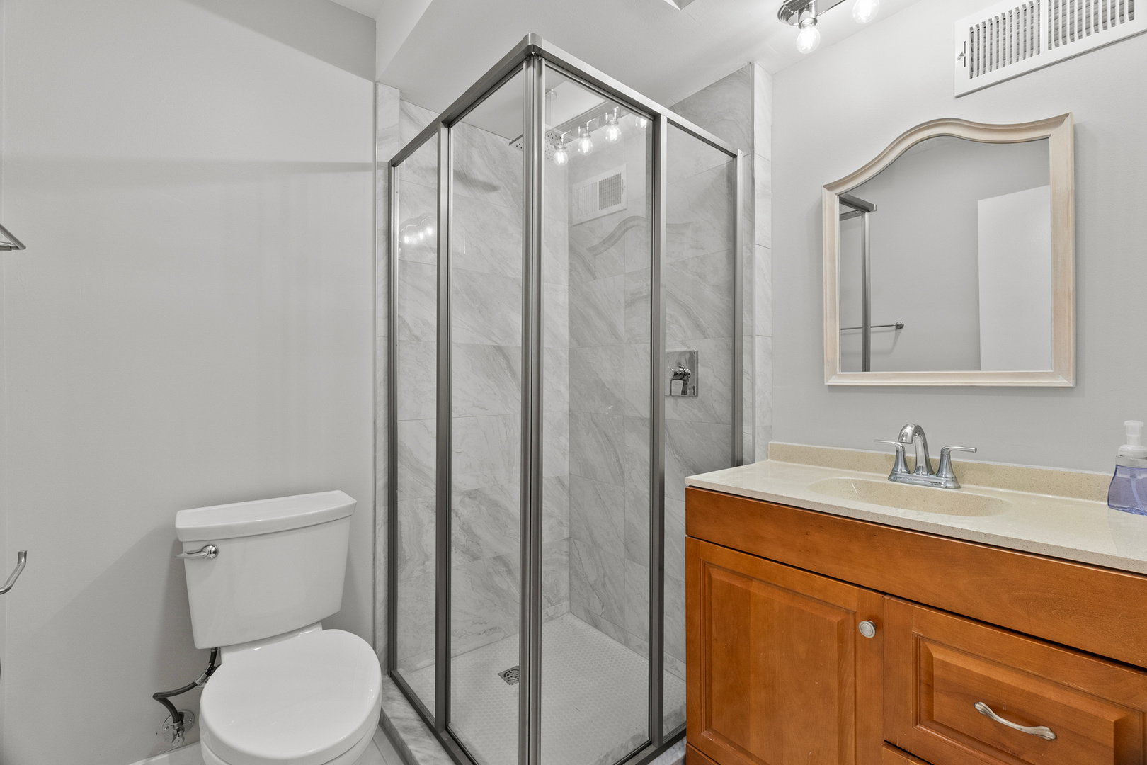 10722 S Union Avenue, Chicago, IL 60628