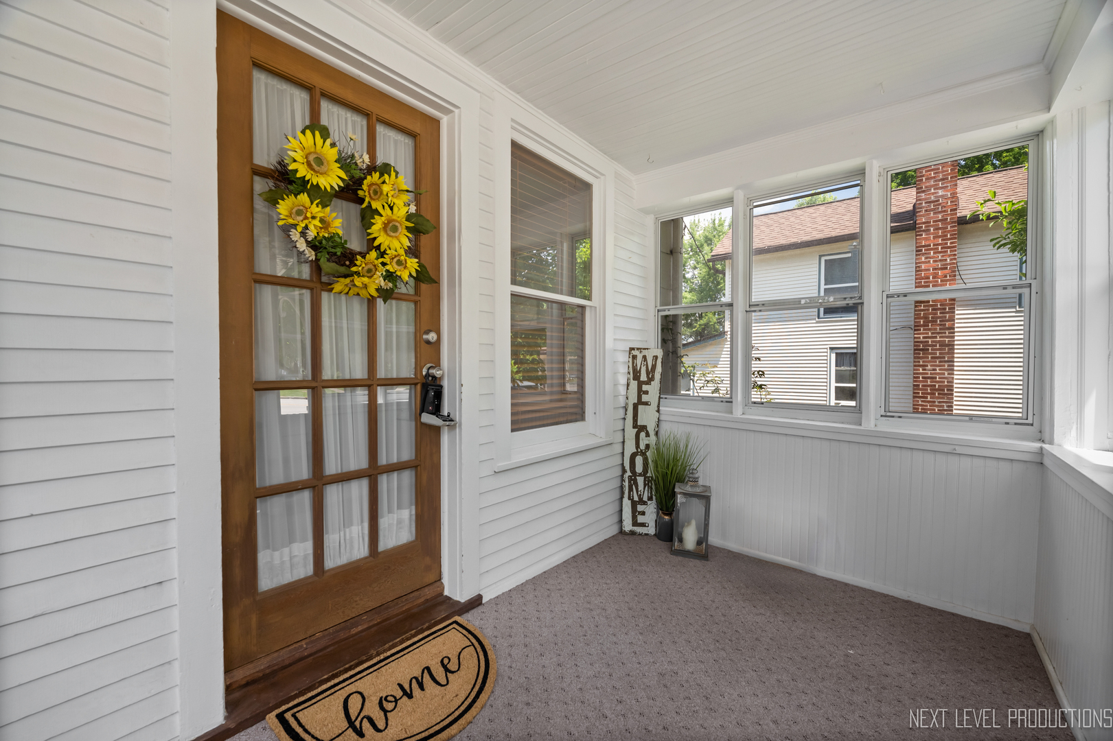 1224 Dean Street, St. Charles, IL 60174