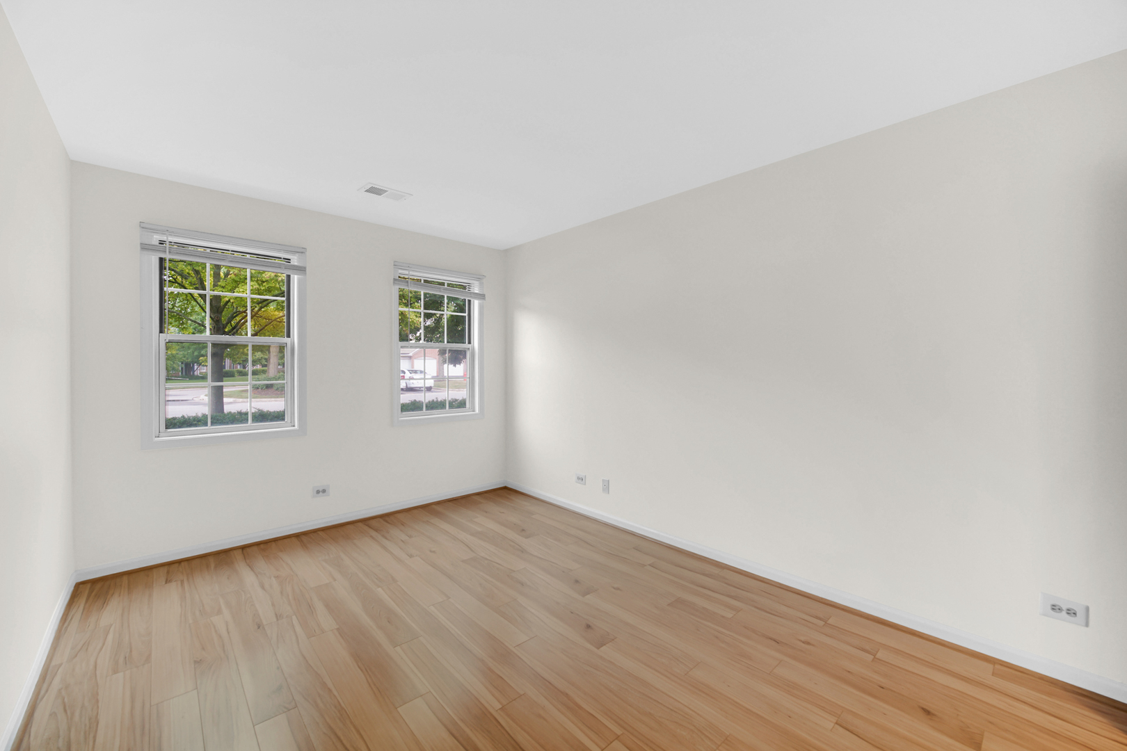 200 Columbia Court #5, Schaumburg, IL 60193