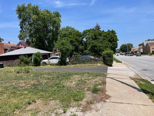 12840 Gregory Street, Blue Island, IL 60406
