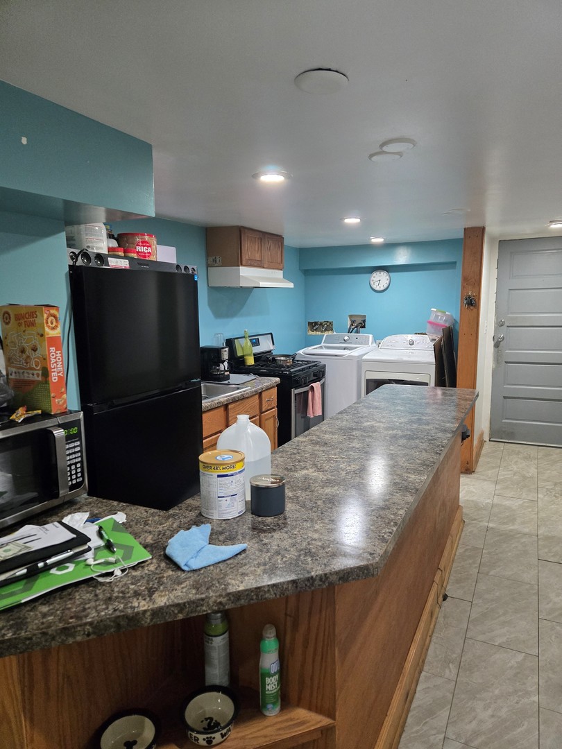 4028 W Crystal Street, Chicago, IL 60651