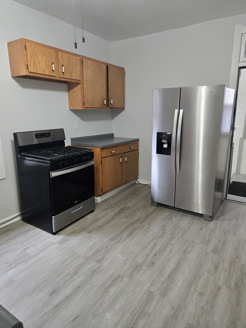 4028 W Crystal Street, Chicago, IL 60651