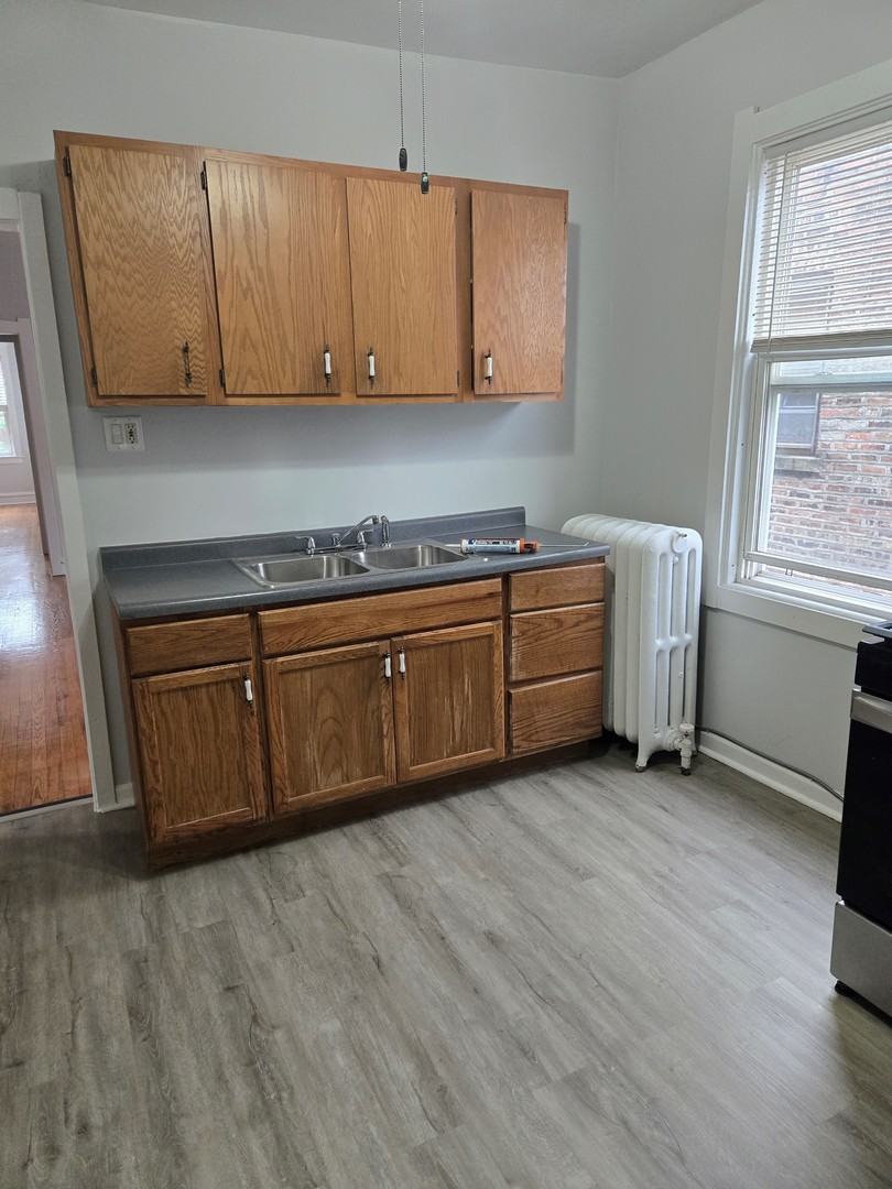 4028 W Crystal Street, Chicago, IL 60651
