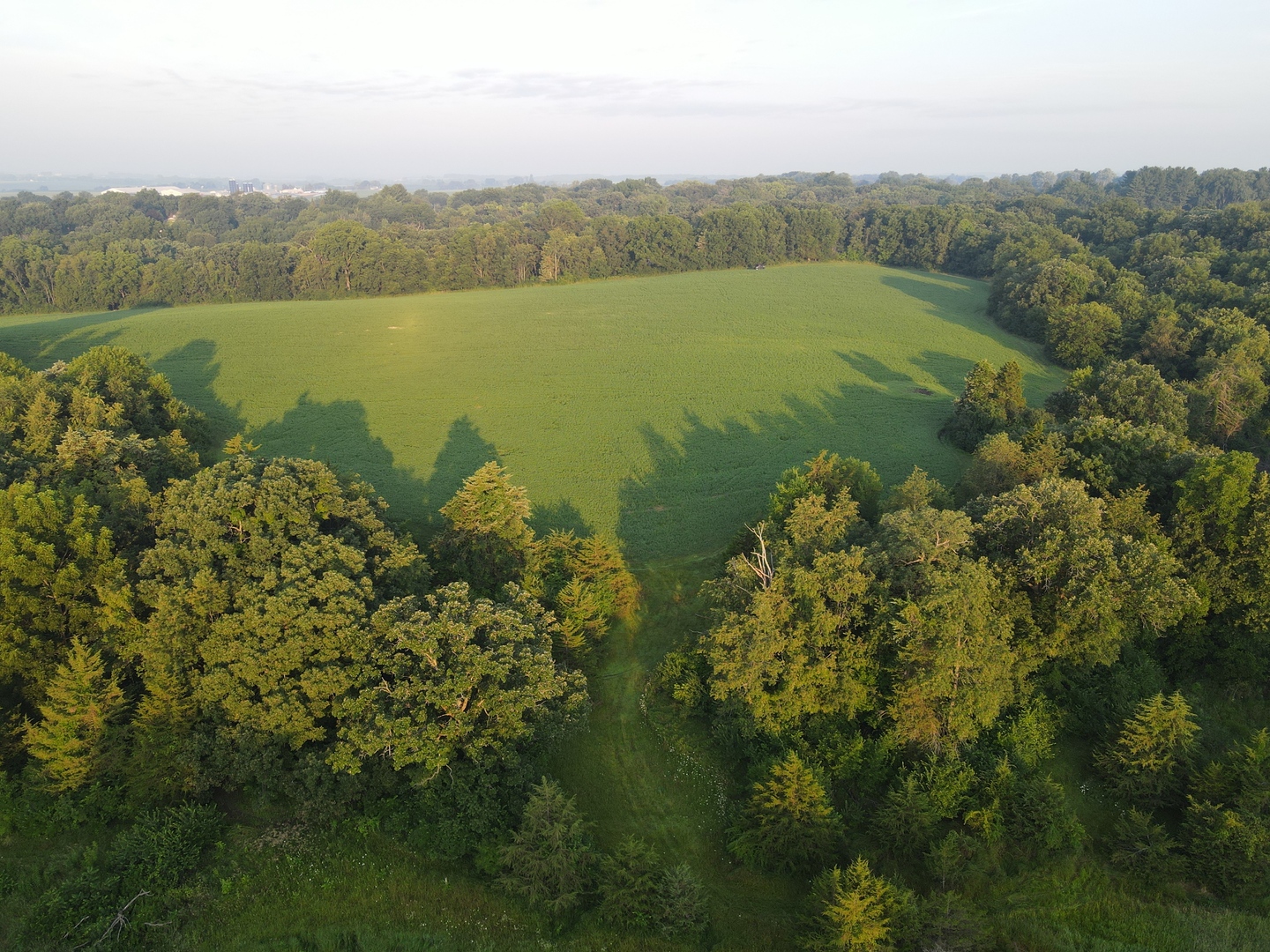 000 Mountain Lane, Freeport, IL 61032
