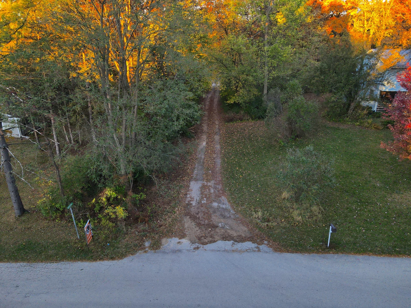 000 Mountain Lane, Freeport, IL 61032