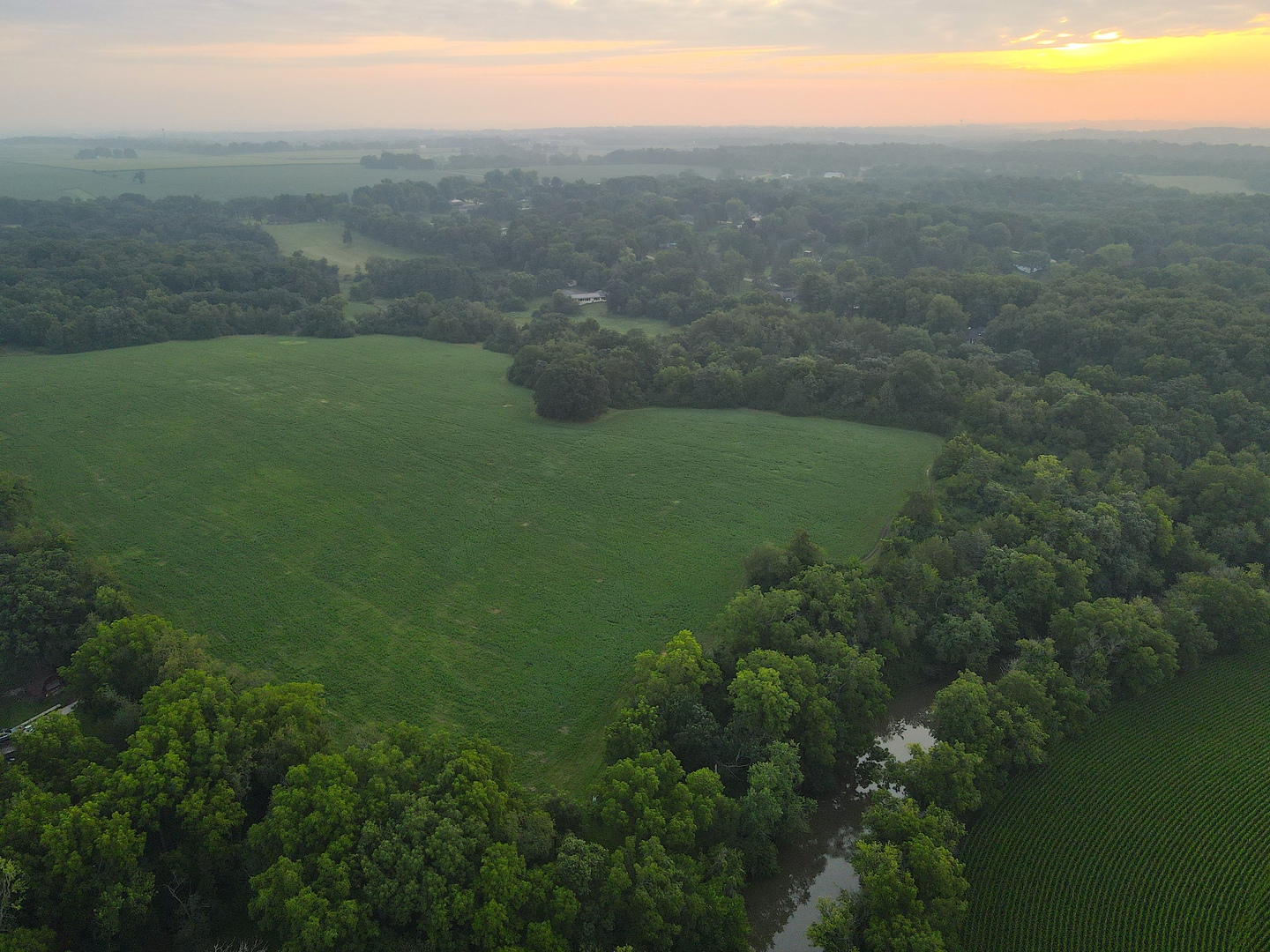 000 Mountain Lane, Freeport, IL 61032