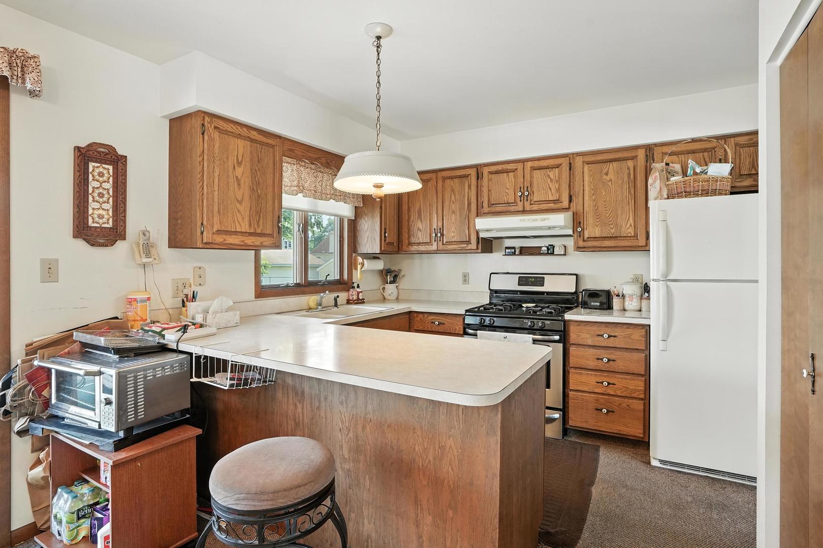 8904 Erie Street, Highland, IN 46322