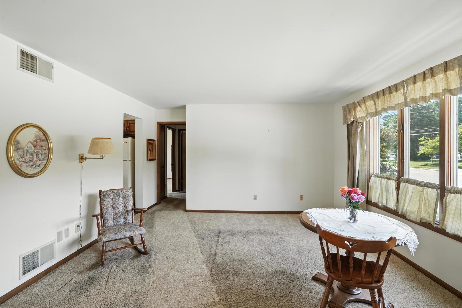 8904 Erie Street, Highland, IN 46322
