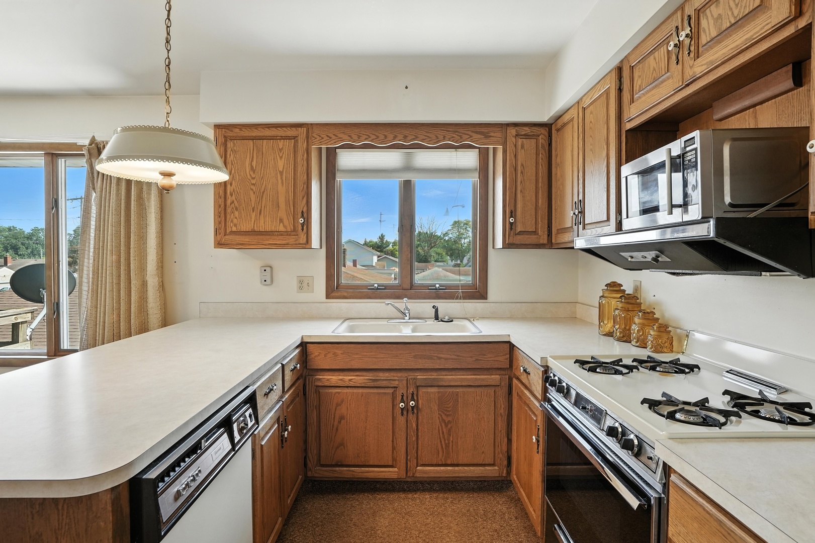 8904 Erie Street, Highland, IN 46322