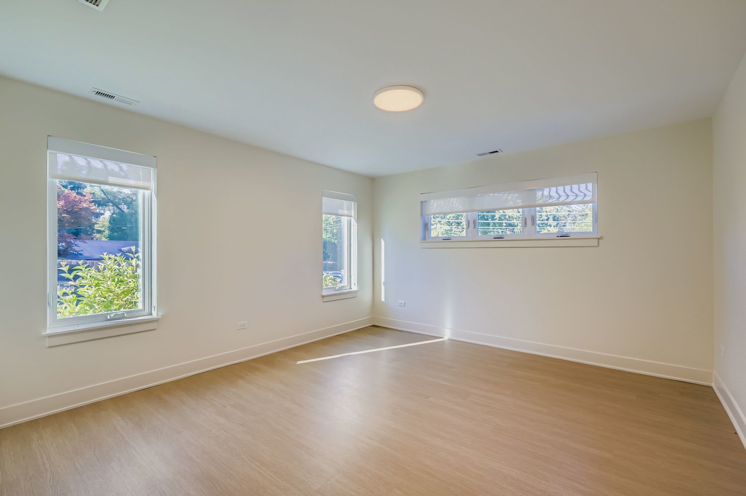 0S231 Winfield Road #101, Winfield, IL 60190