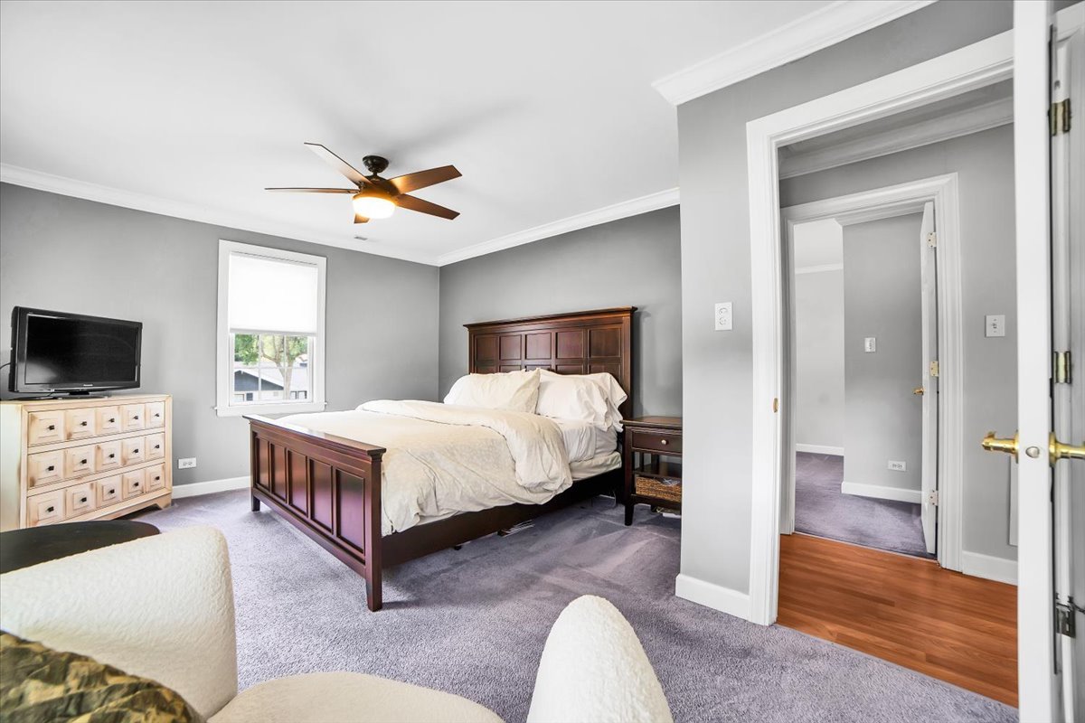 3976 Western Avenue, Western Springs, IL 60558