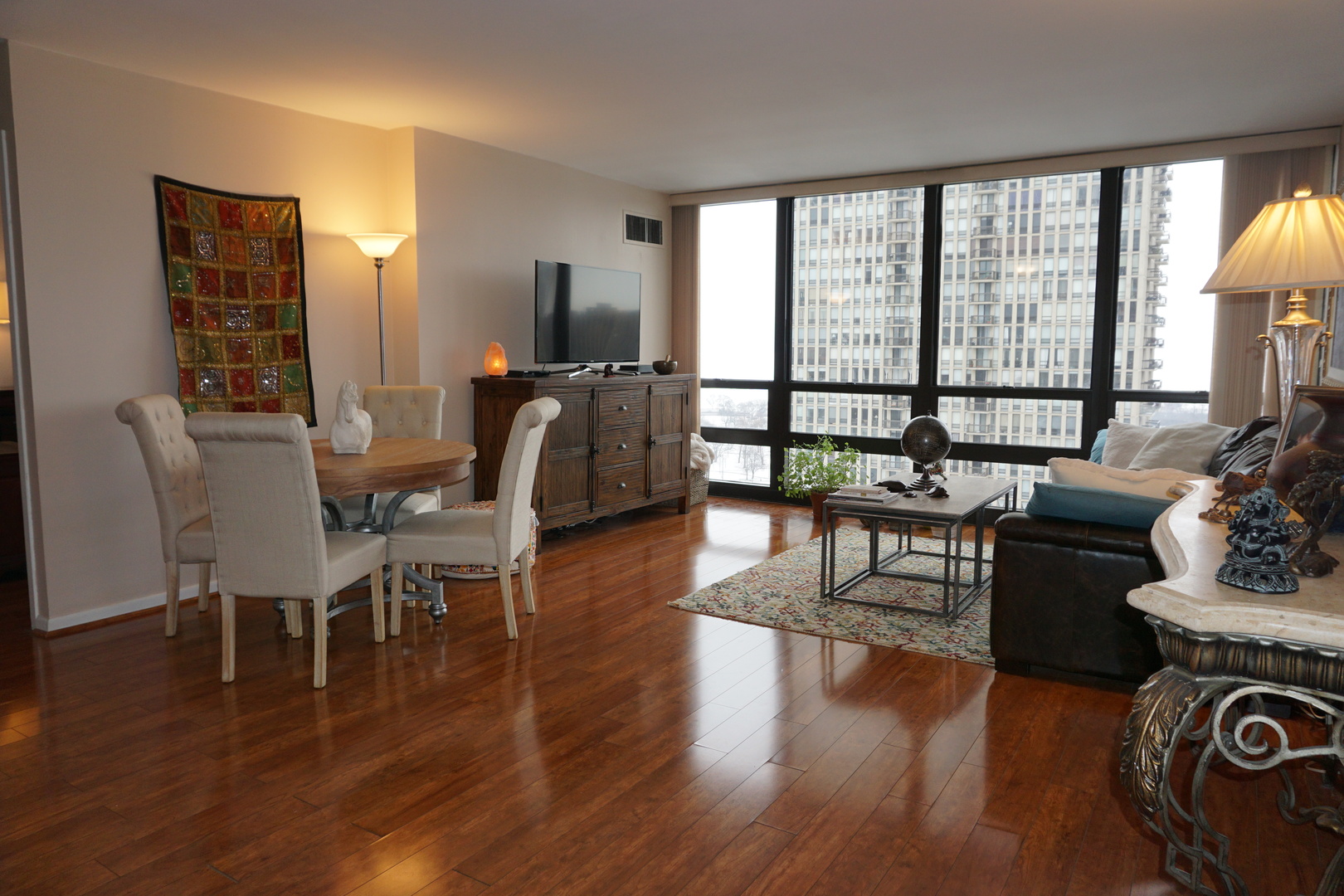 1636 N Wells Street #2007, Chicago, IL 60614