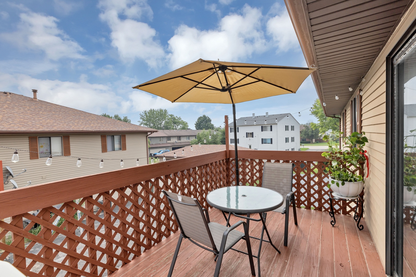 1025 Manchester Court #1025, South Elgin, IL 60177