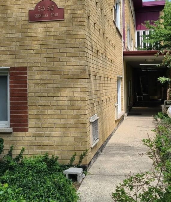 547 Sheridan Road #2W, Evanston, IL 60202
