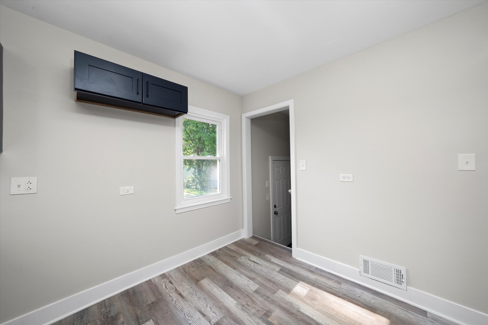 14107 S State Street, Riverdale, IL 60827
