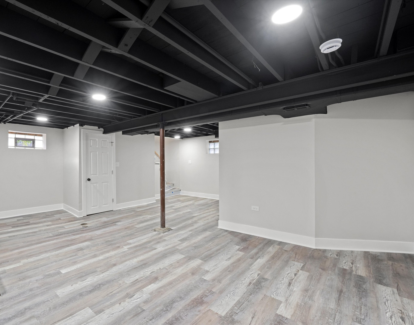 14107 S State Street, Riverdale, IL 60827