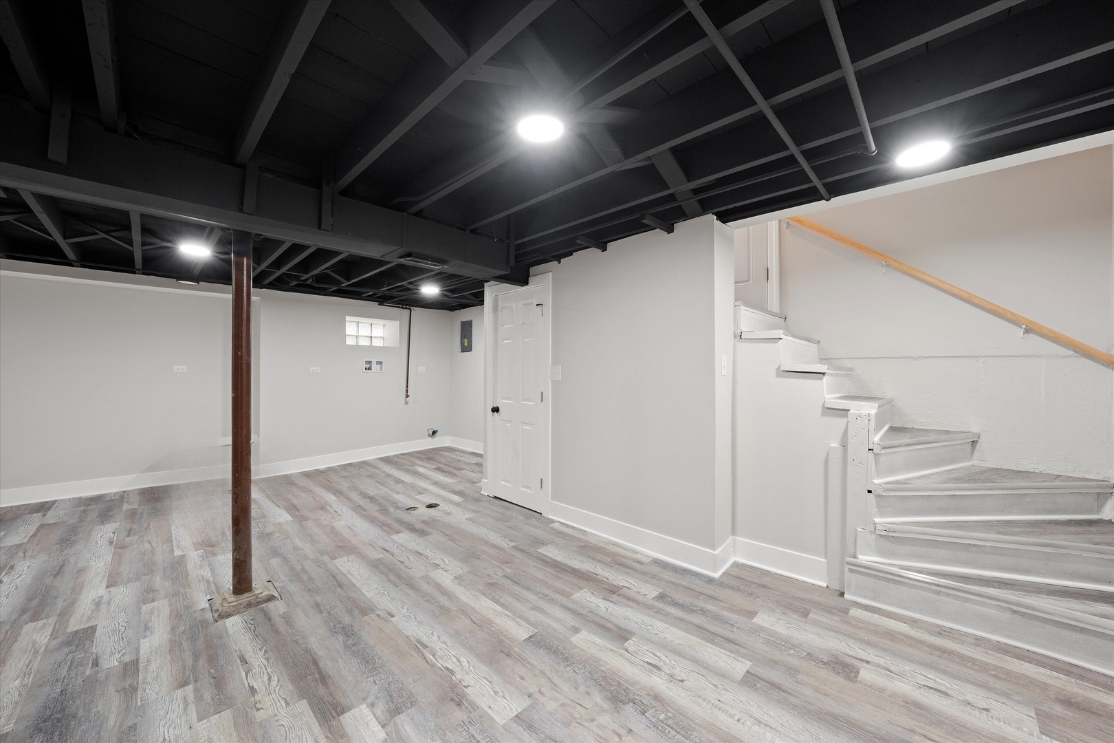 14107 S State Street, Riverdale, IL 60827