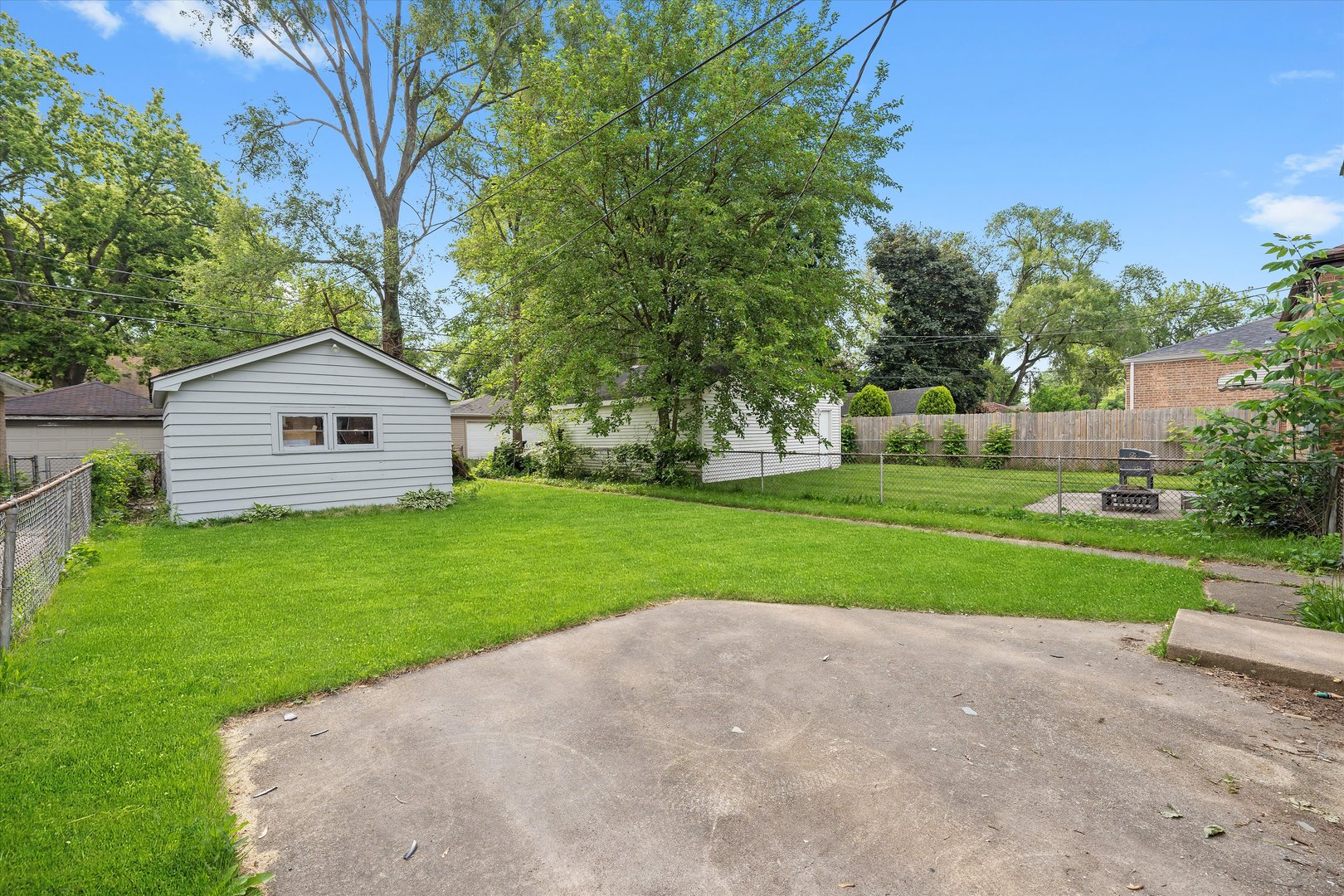 14107 S State Street, Riverdale, IL 60827
