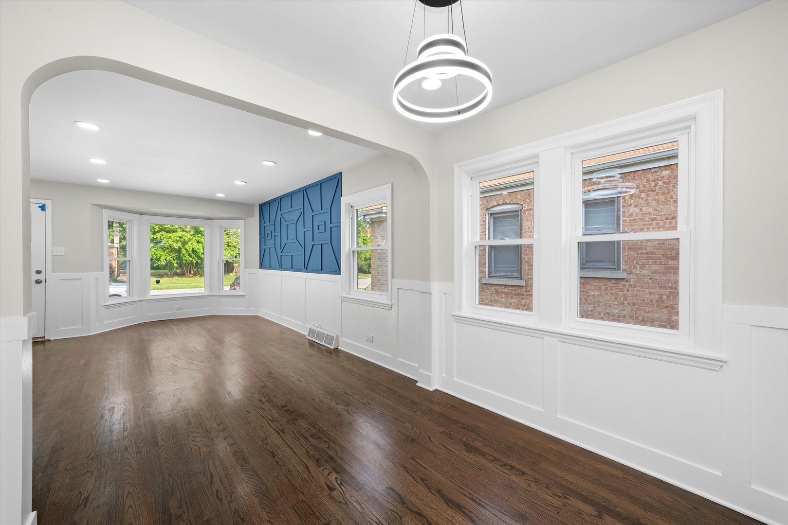 14107 S State Street, Riverdale, IL 60827