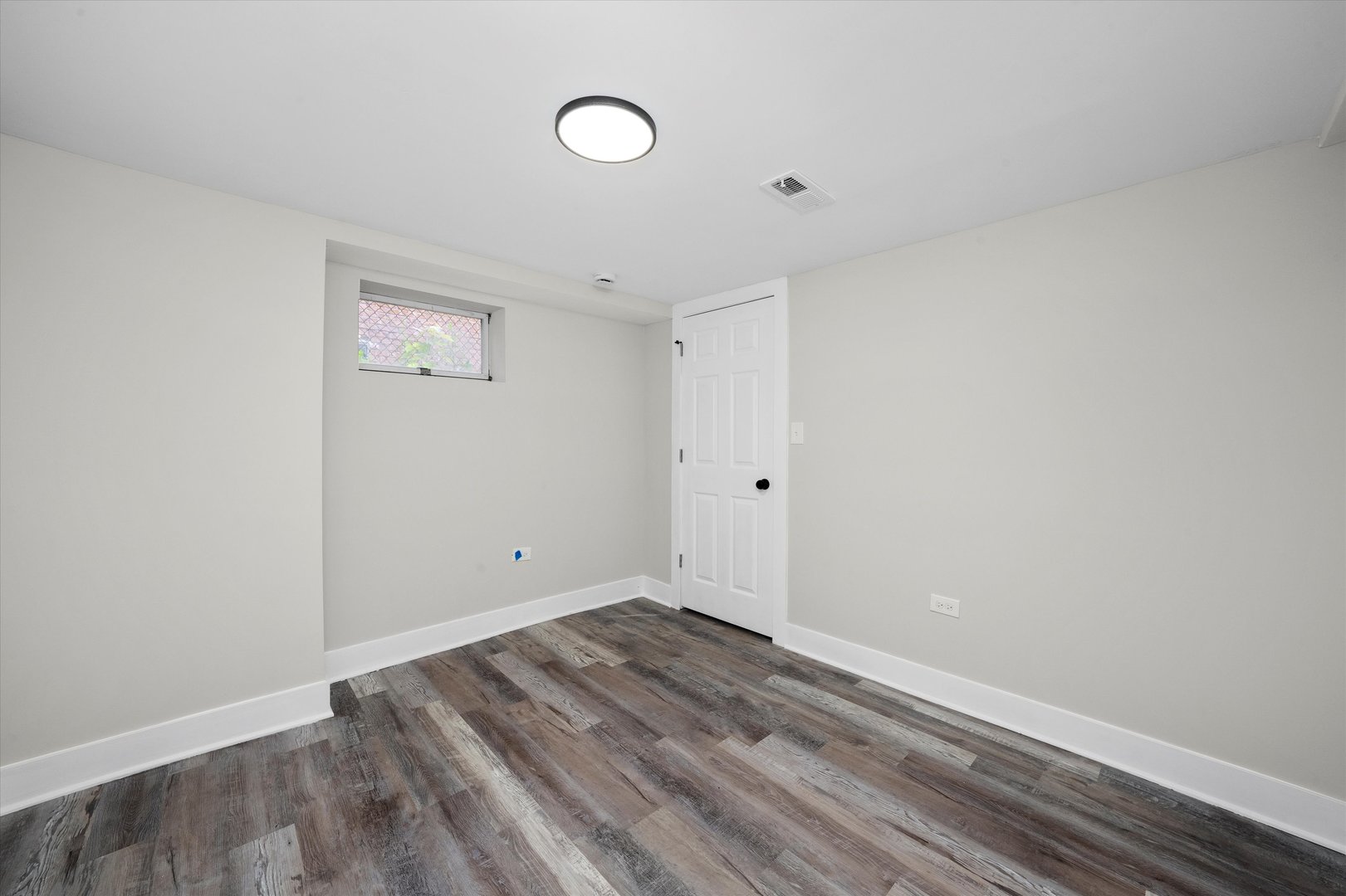 14107 S State Street, Riverdale, IL 60827
