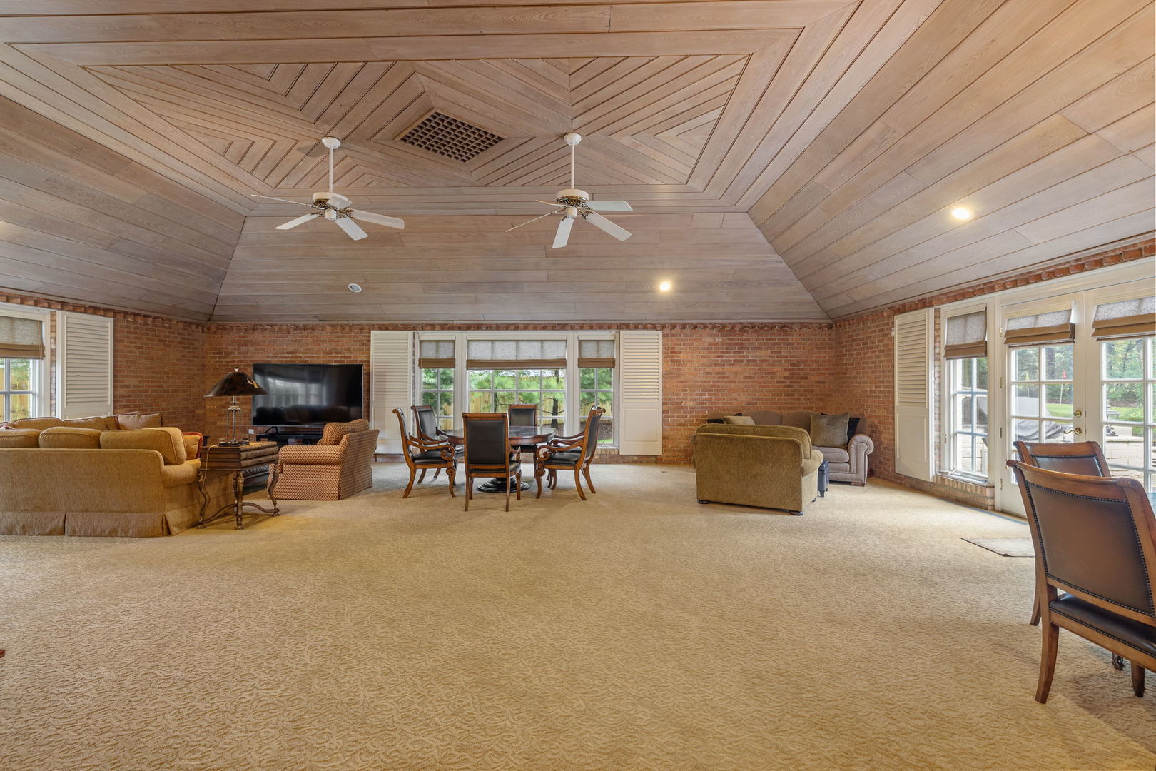 410 Rollingwood Lane, Joliet, IL 60431