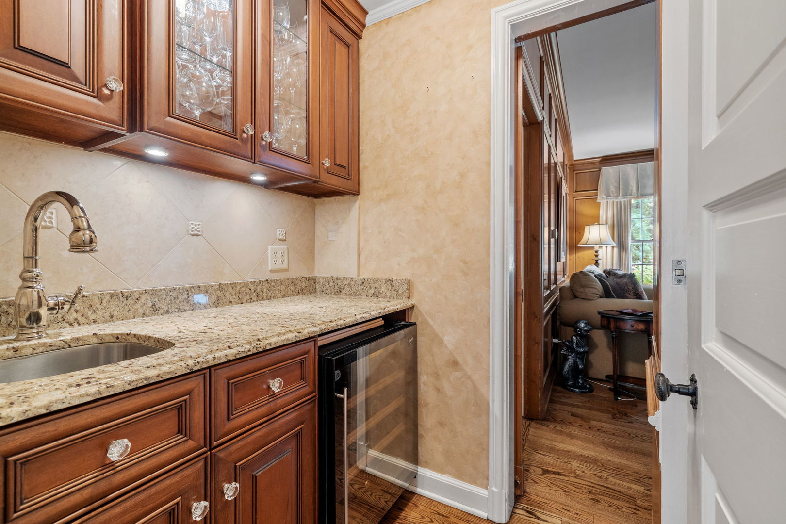 410 Rollingwood Lane, Joliet, IL 60431