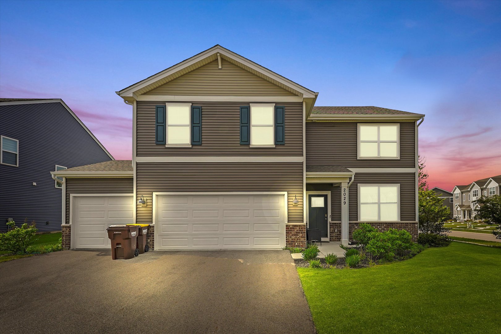 2029 Magnolia Lane, Wonder Lake, IL 60097