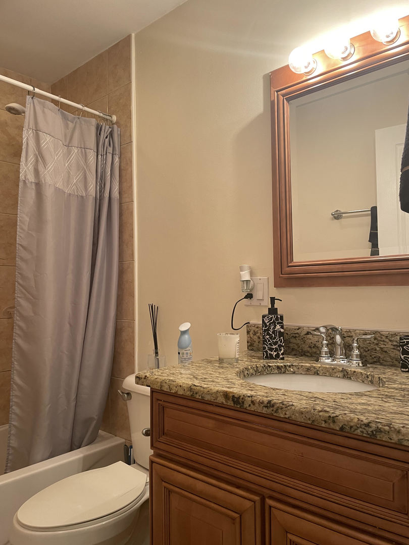 1489 Quaker Lane, Prospect Heights, IL 60070