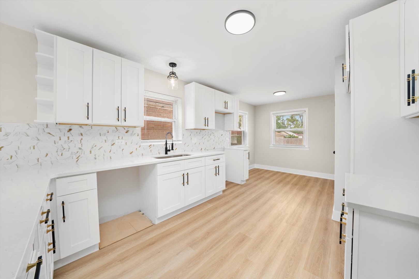 10338 S State Street, Chicago, IL 60628