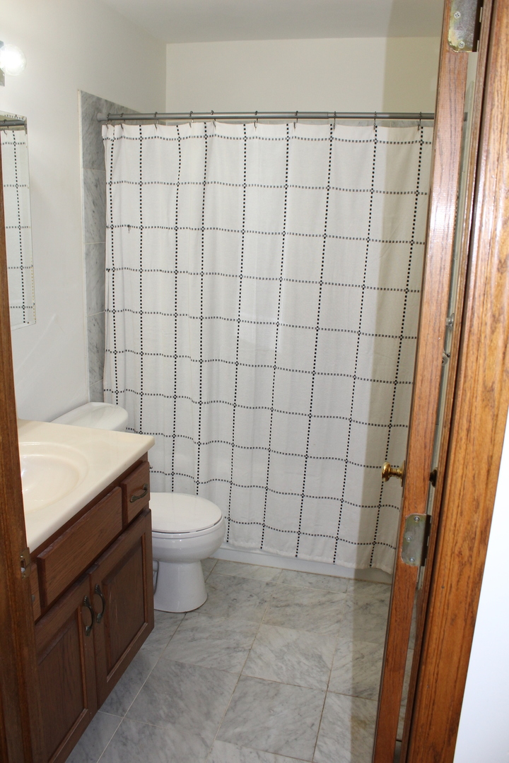 1801 Lisbon Road #C, Morris, IL 60450