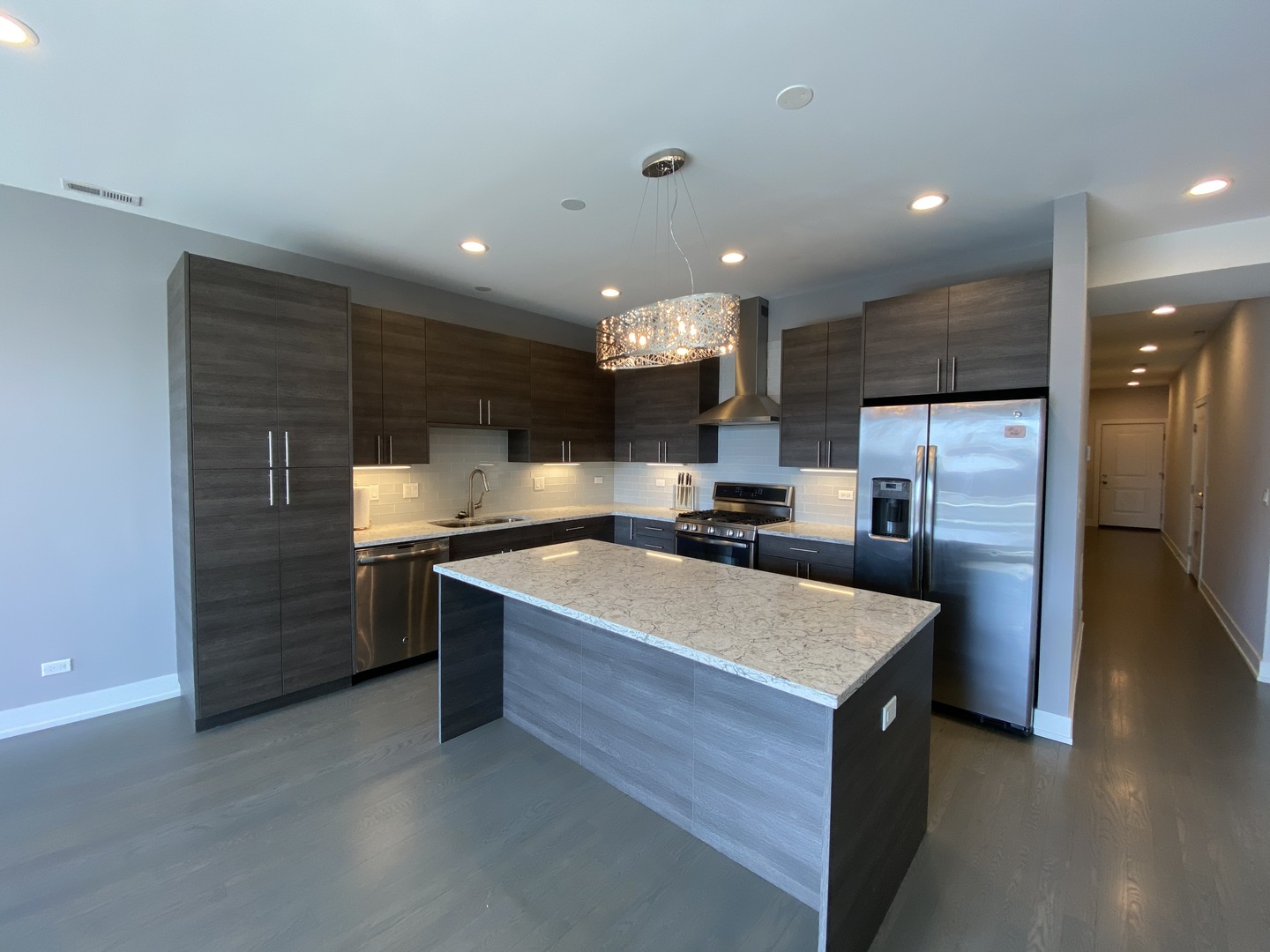 2054 W CHICAGO Avenue #3, Chicago, IL 60622