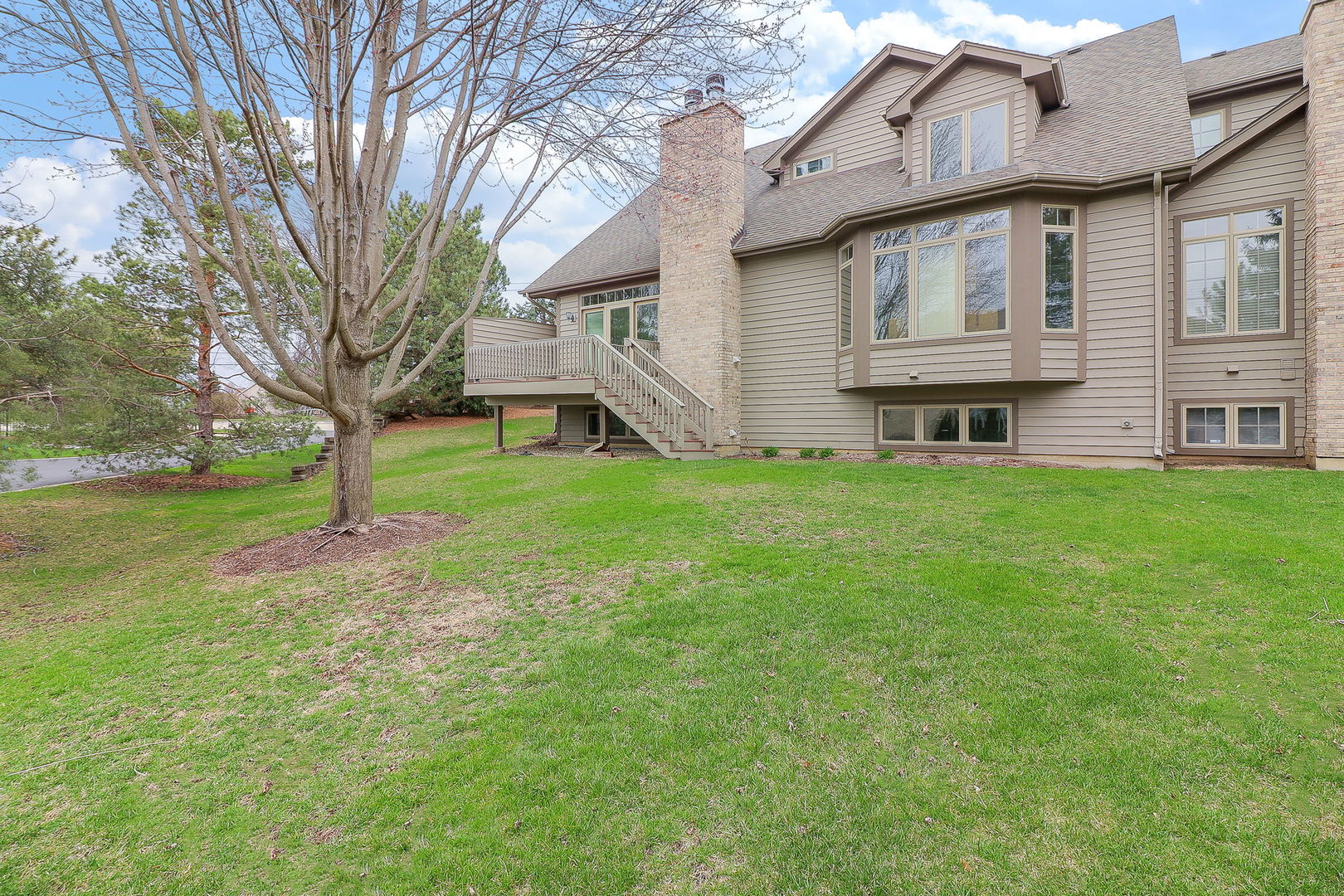 1751 Rizzi Lane, Bartlett, IL 60103
