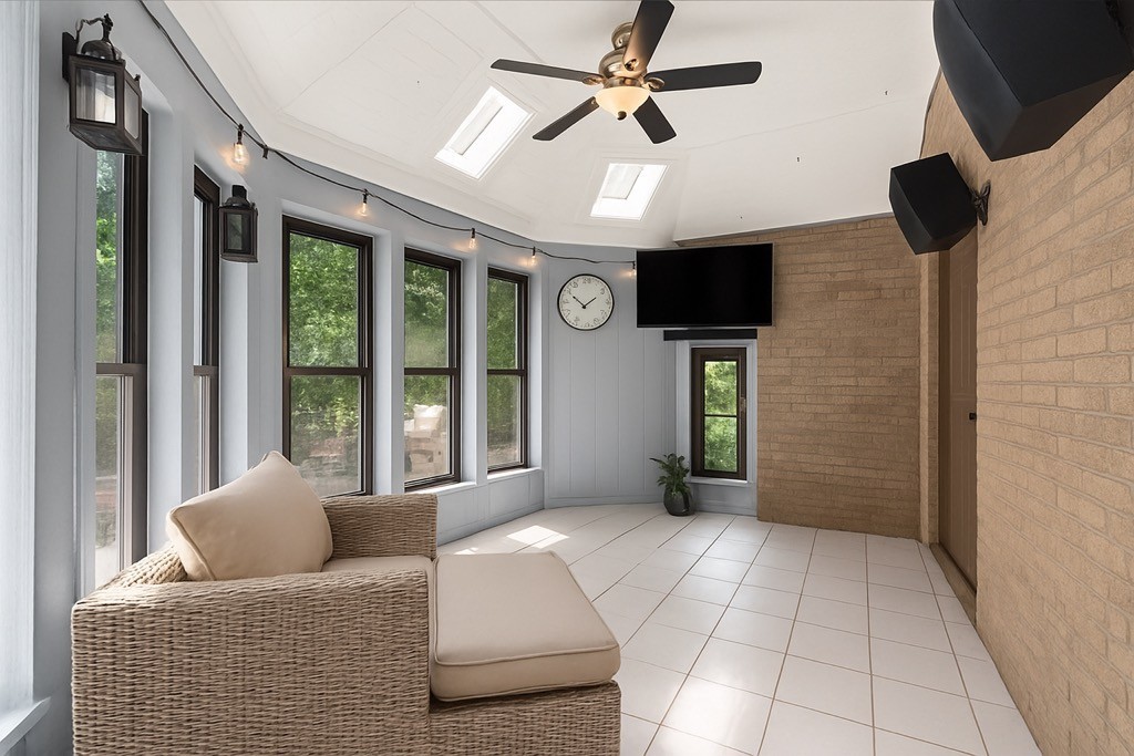 1018 S Butternut Circle, Frankfort, IL 60423