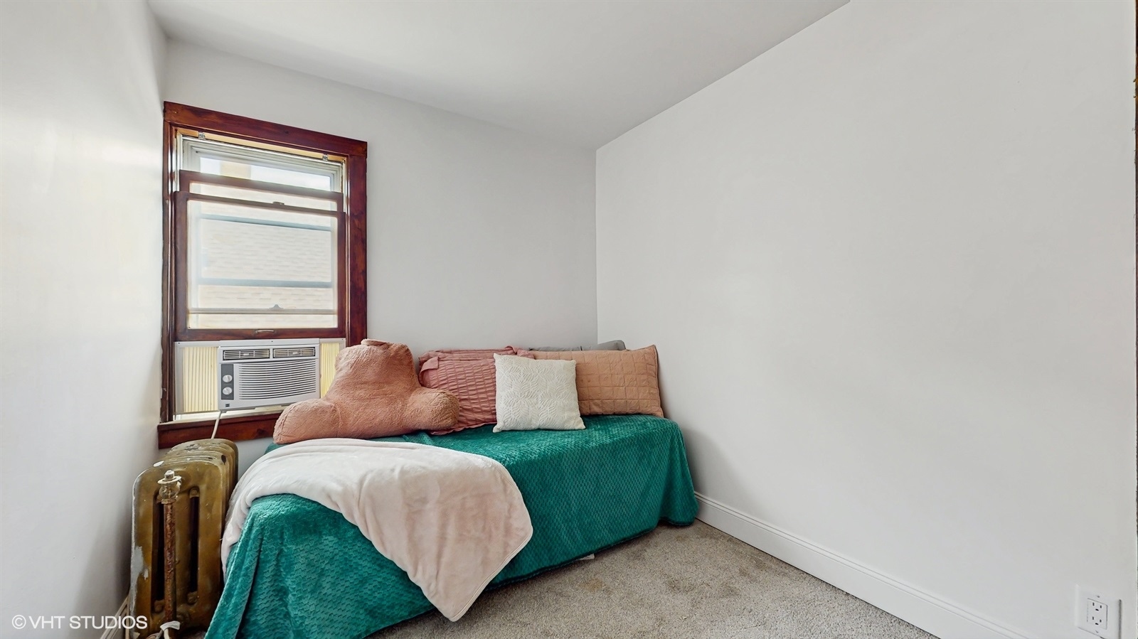 10829 S Maplewood Avenue, Chicago, IL 60655