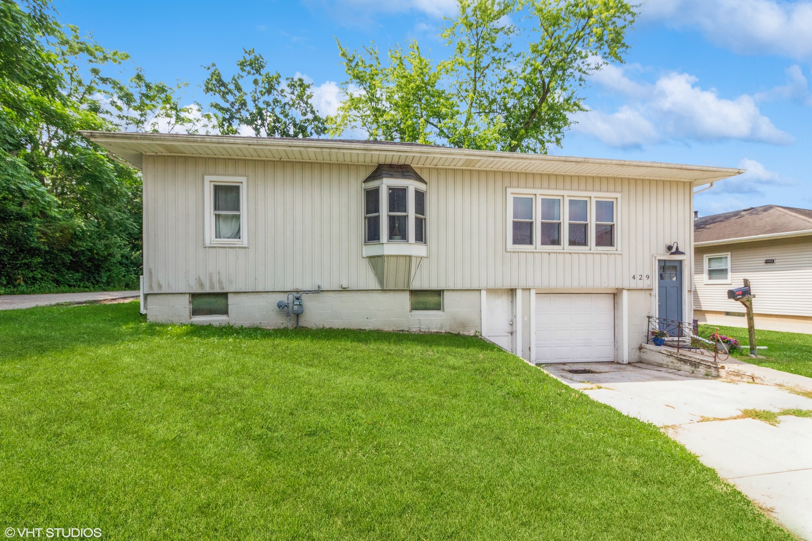 429 E 1st Street, Oglesby, IL 61348